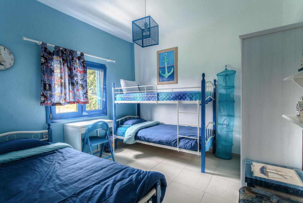 Navy Greece Villa With Swimming Pool & Sea View Makrýjalos Eksteriør bilde