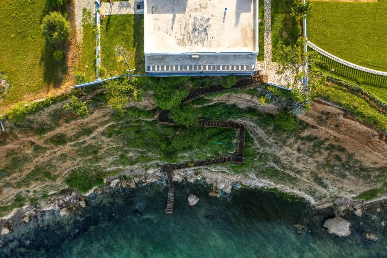 Navy Greece Villa With Swimming Pool & Sea View Makrýjalos Eksteriør bilde