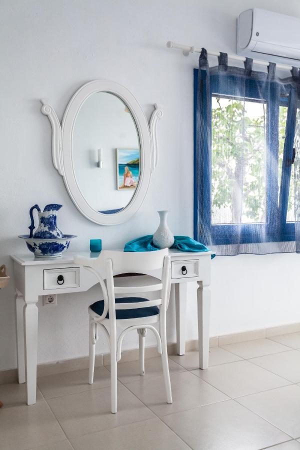 Navy Greece Villa With Swimming Pool & Sea View Makrýjalos Eksteriør bilde